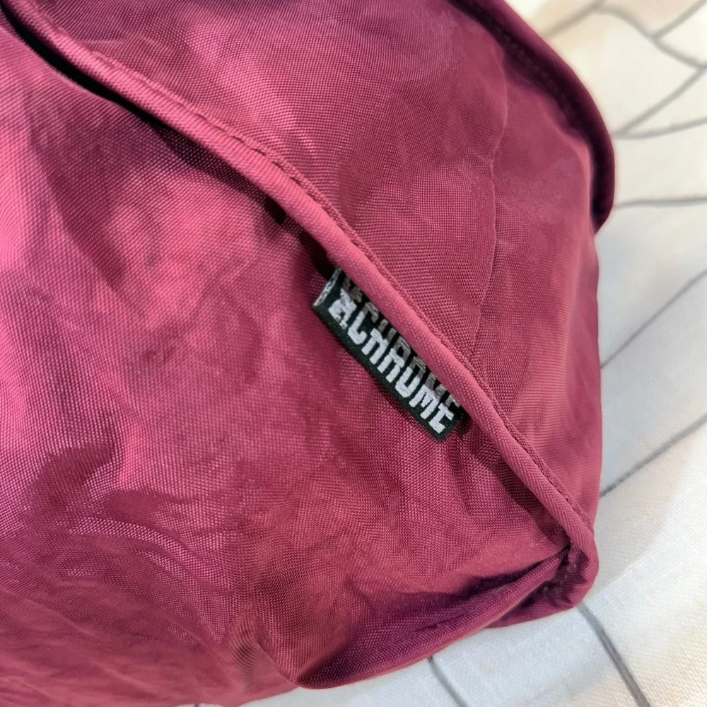Chrome Industries Ruckas Tote Bag OS Burgundy Wine Adjustable Strap Messenger